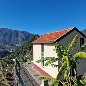 zefs-chalet.madeira-islandshotels.com/